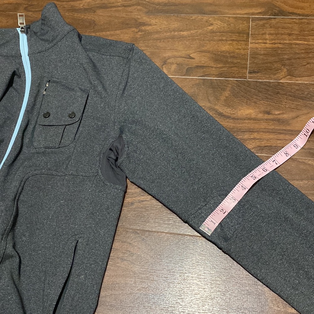 Lululemon Jacket Size Large - Picture 10 of 11